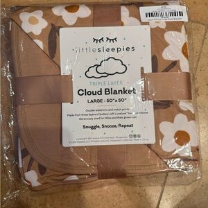 Little Sleepies Neutral Floral Cloud Blanket